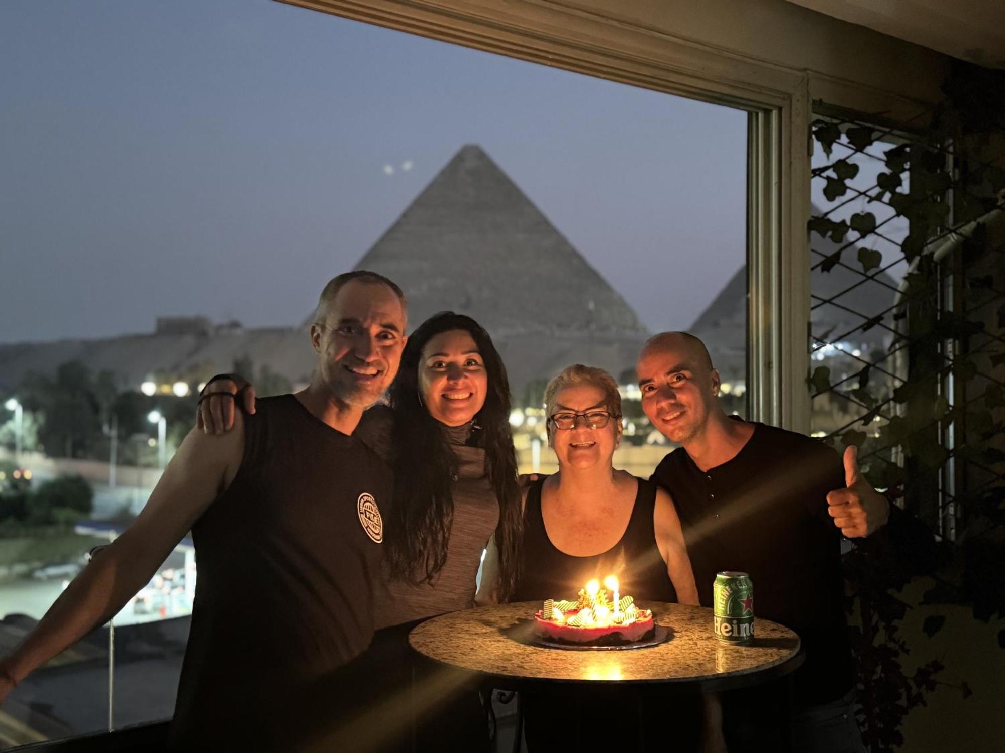 Unique Pyramids Boutique Inn Kafret el-Gabal Extérieur photo