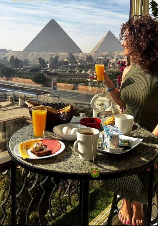 Unique Pyramids Boutique Inn Kafret el-Gabal Extérieur photo